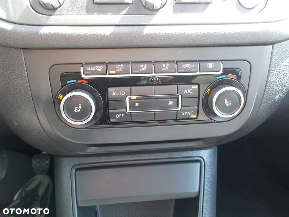 Volkswagen Tiguan - 25