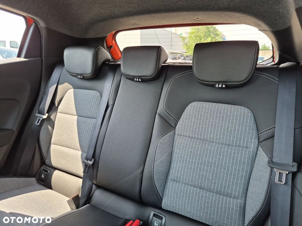 Renault Clio 1.0 TCe Techno - 16