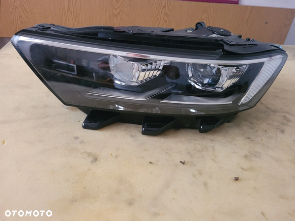 Lampa reflektor lewy przód VW T-ROC 2GA941035D