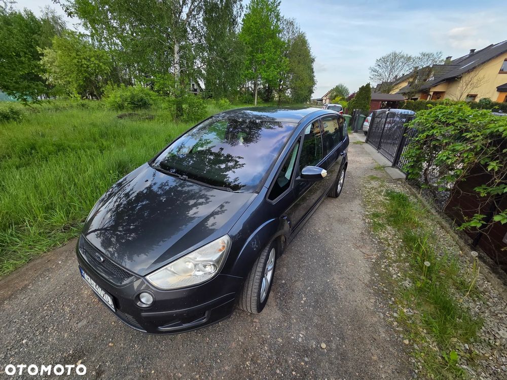 Ford S-Max 2.0 TDCi DPF Titanium - 24