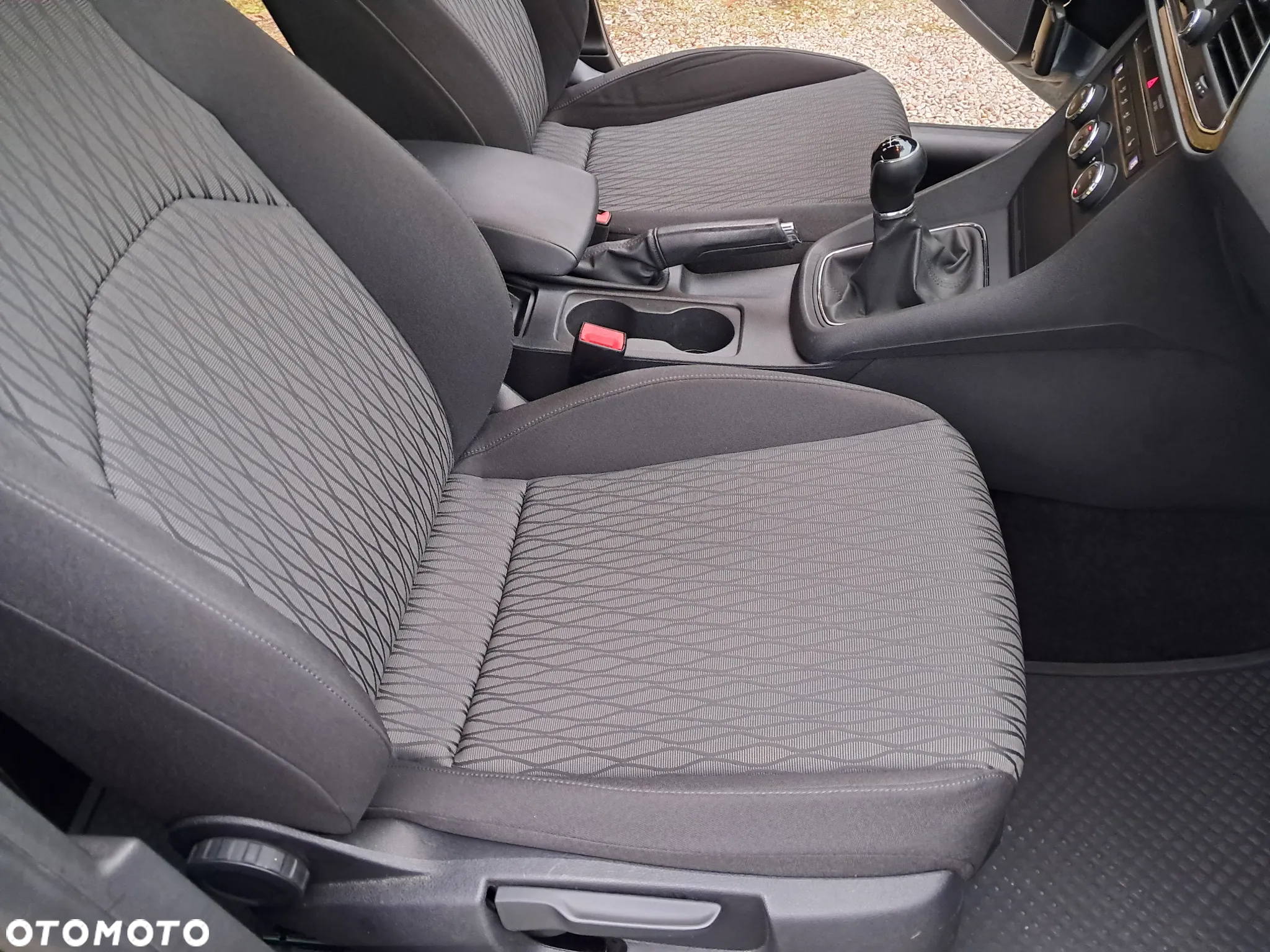 Seat Leon 2.0 TDI DPF Style - 16