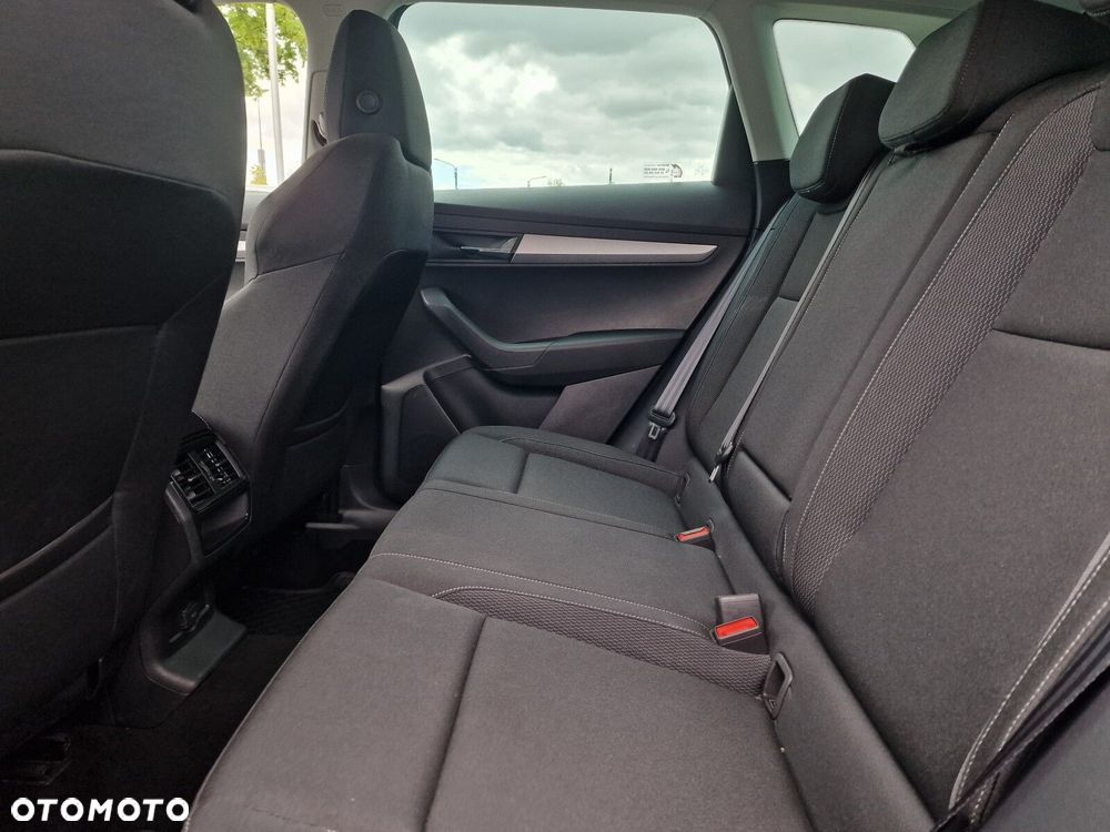 Skoda Karoq 1.5 TSI ACT Selection DSG - 13
