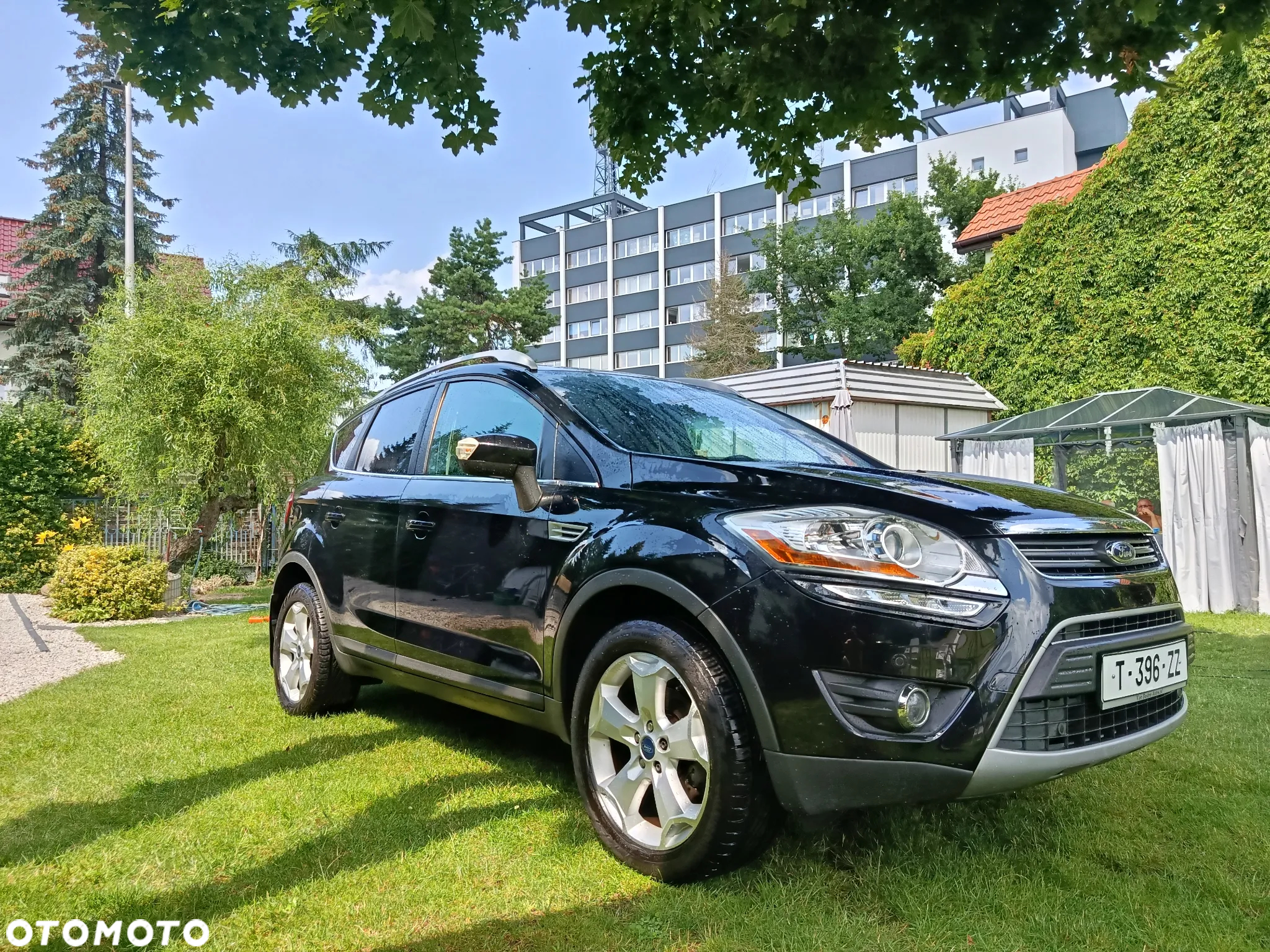 Ford Kuga 2.0 TDCi 2x4 Champions Edition - 2