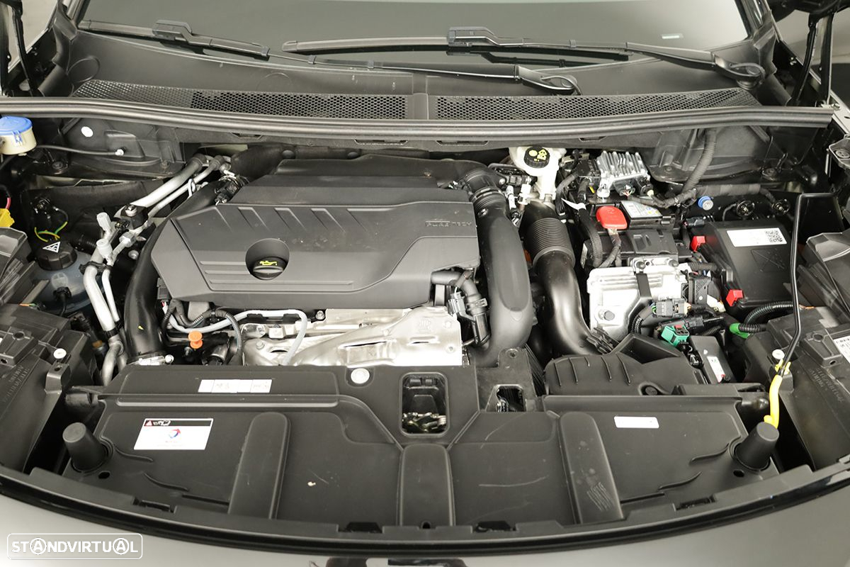 Peugeot 3008 1.6 Hybrid Allure e-EAT8 - 26