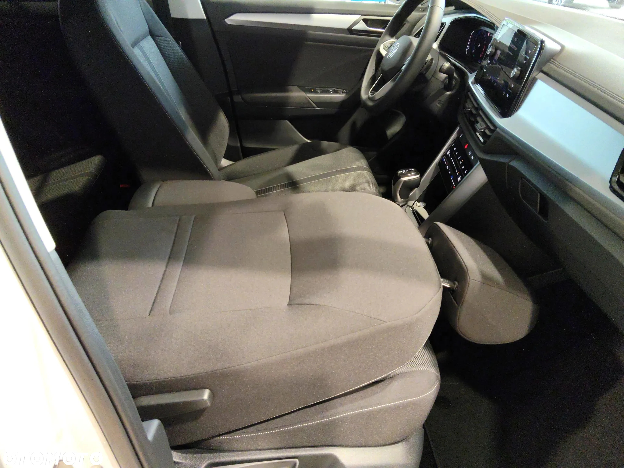 Volkswagen T-Roc 1.5 TSI Life Plus DSG - 20