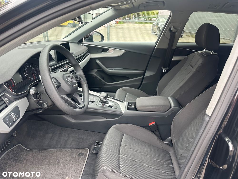 Audi A4 Avant - 23
