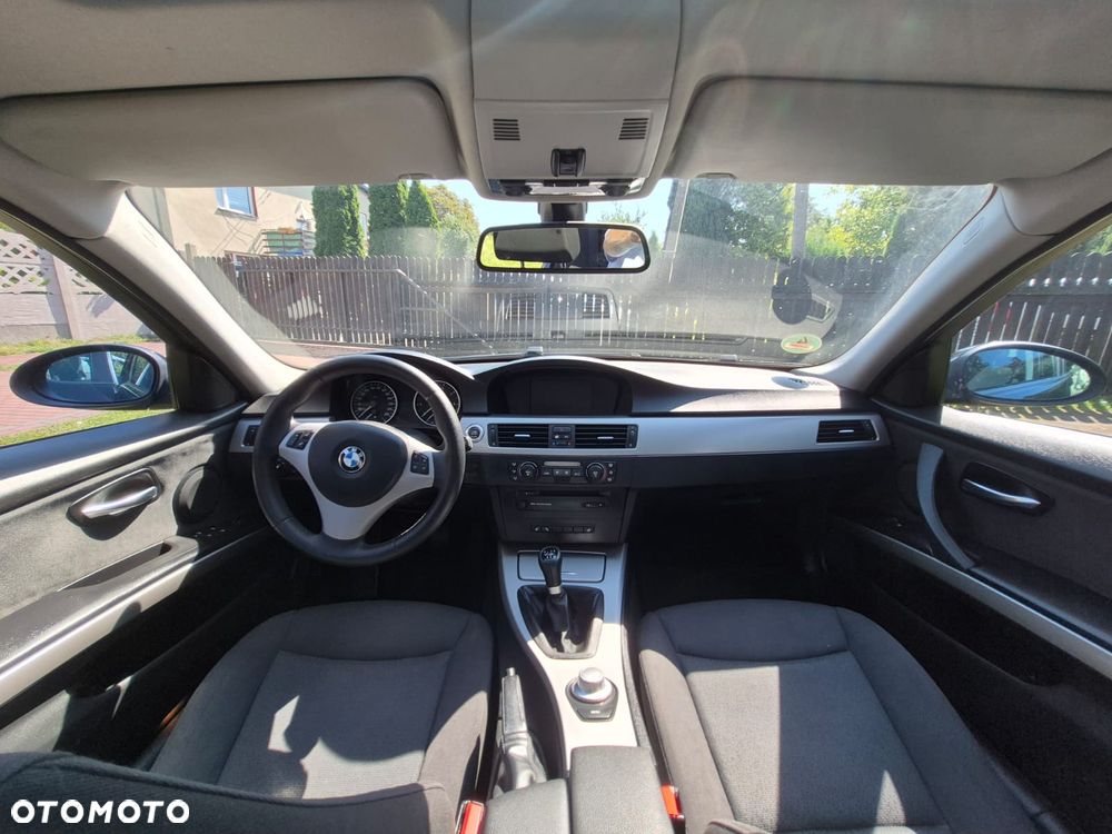 BMW Seria 3 - 12