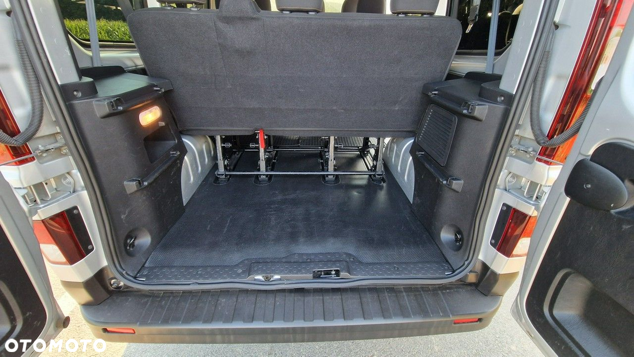 Renault Trafic - 27