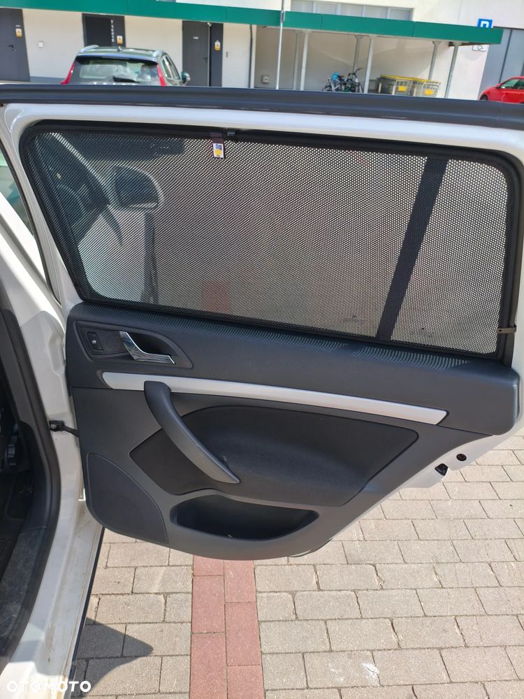 Skoda Octavia Scout 2.0 TDI DPF DSG - 23