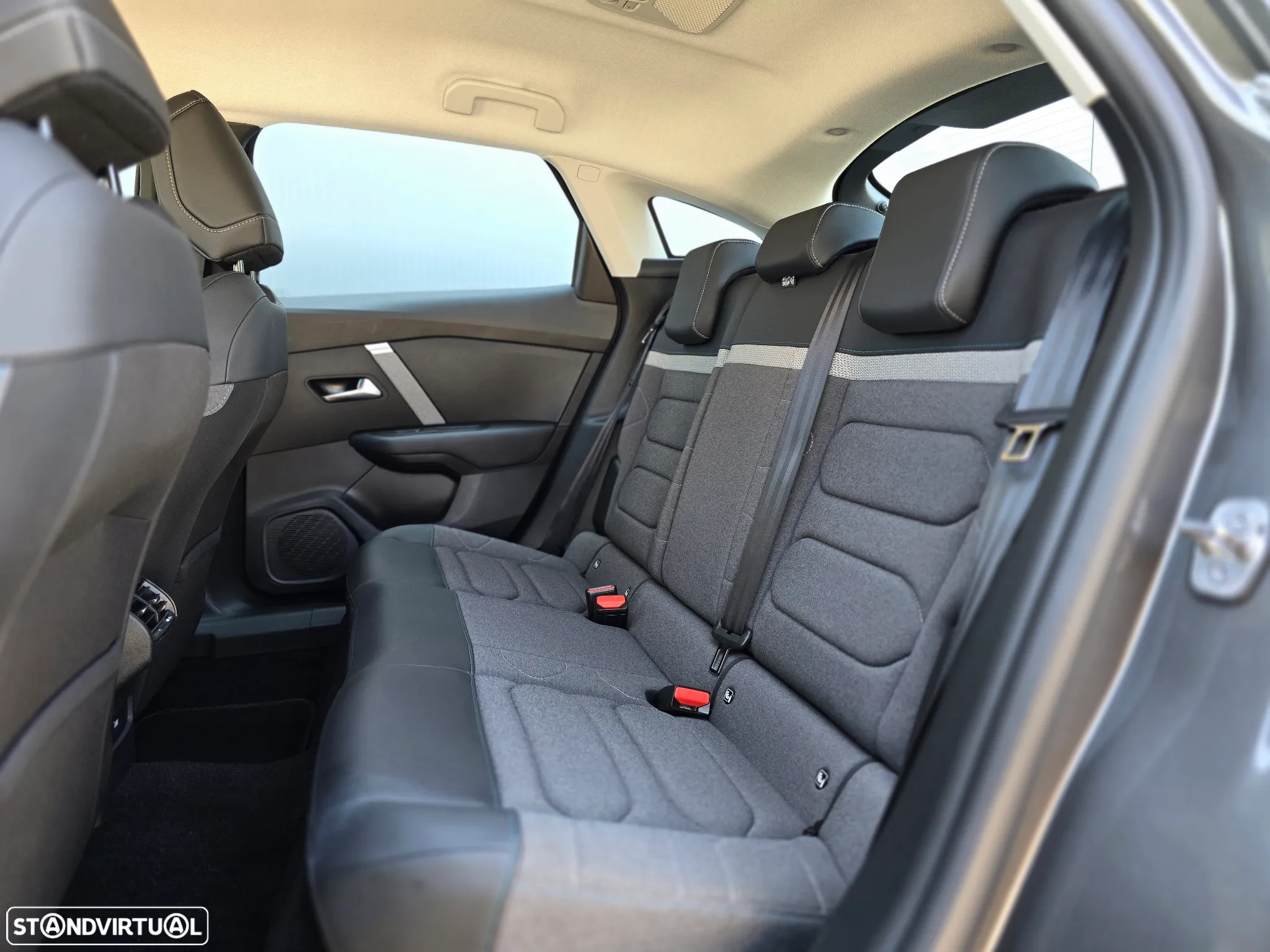 Citroën C4 1.5 BlueHDi Plus EAT8 - 30