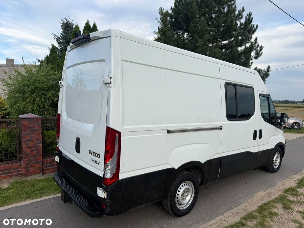 Iveco DAILY _ Tylko 116.000km ! _ 2018 Rok _ L3H2 _ 7 Osobowy - 39