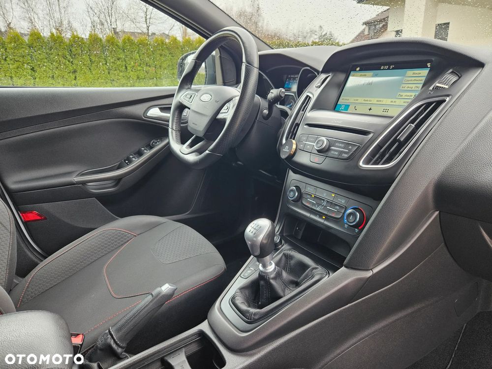 Ford Focus 1.5 EcoBoost STart-Stopp-System ST-LINE - 8