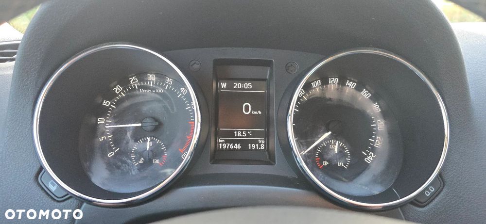 Skoda Yeti 2.0 TDI SCR 4x2 Active - 38