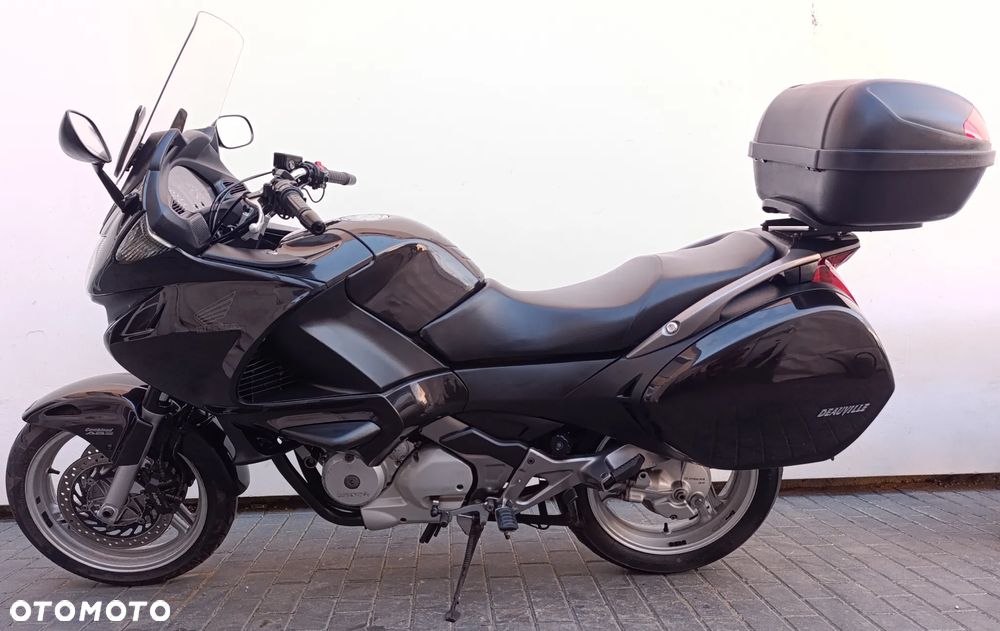 Honda NTV - 4
