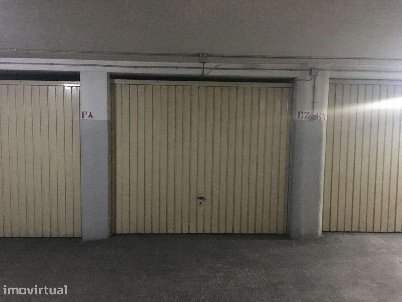 Garagem Individual - Rua Diogo Silves, 77 Santa Marinha - Grande imagem: 5/16