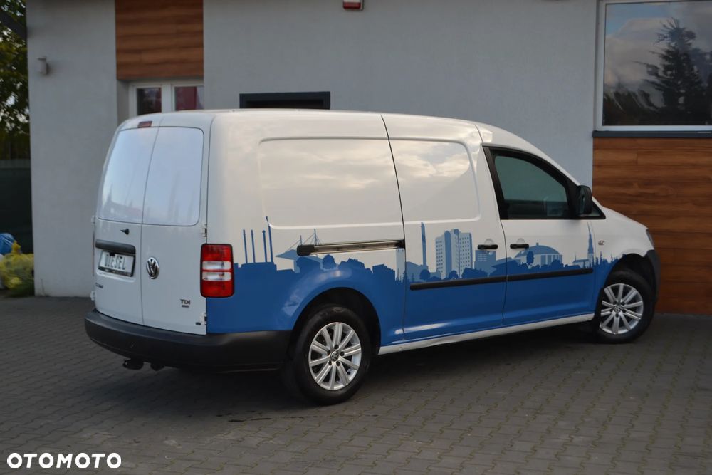 Volkswagen Caddy MaX - 9