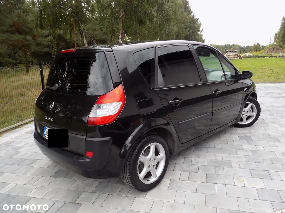 Renault Scenic 1.6 16V Avantage - 10