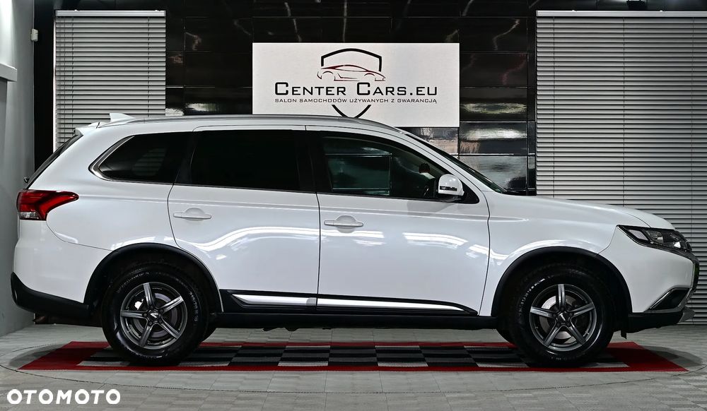 Mitsubishi Outlander 2.0 2WD Diamant - 18