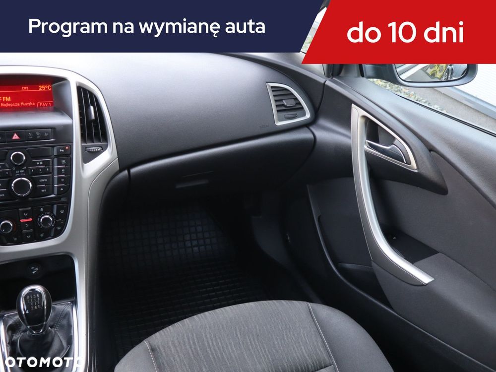 Opel Astra - 10