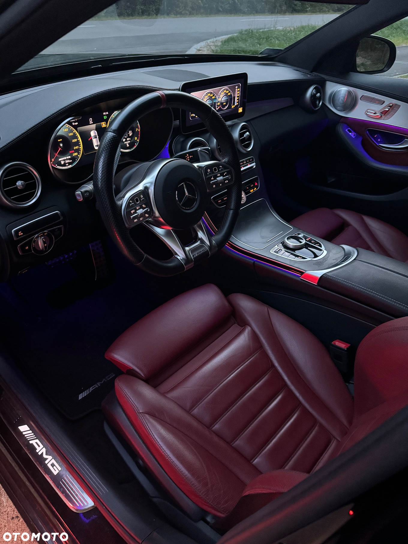 Mercedes-Benz Klasa C 43 AMG 4MATIC - 14
