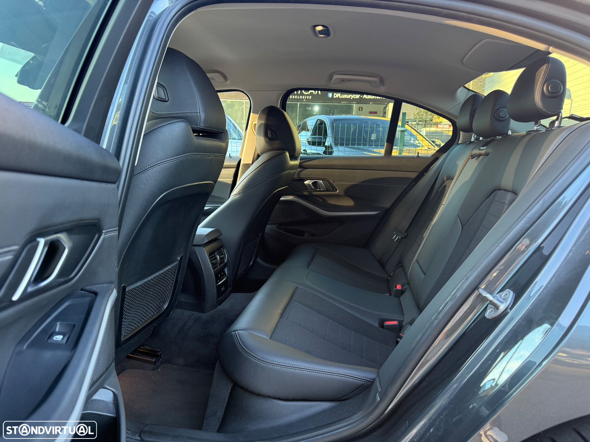 BMW 318 d Line Sport Auto - 13