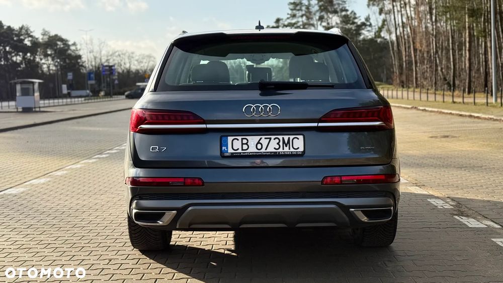 Audi Q7 - 9