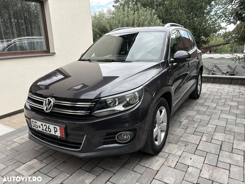 Volkswagen Tiguan 2.0 TDI SCR BlueMotion Technology Lounge Sport & Style - 8