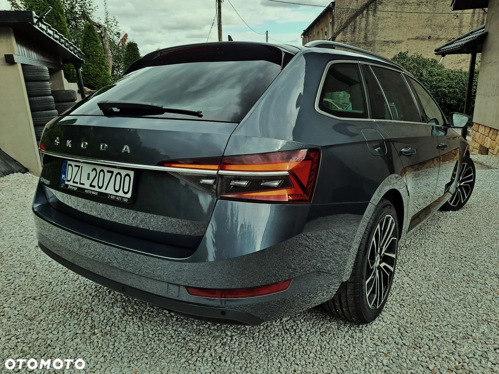 Skoda Superb Combi 2.0 TDI DSG Premium Edition - 13