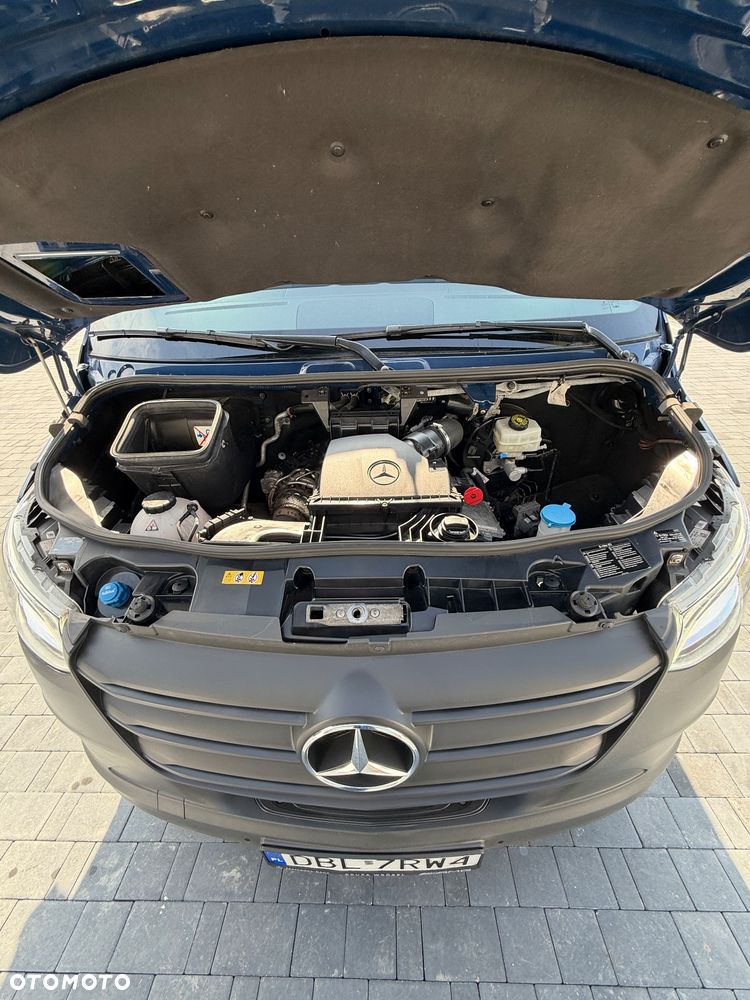 Mercedes-Benz SPRINTER MULTICAB - 30