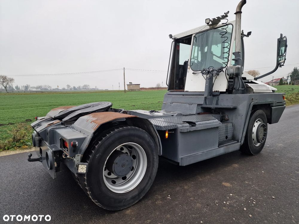 Terberg RT222 - CIĄGNIK TERMINALOWY - ZADBANY - 8