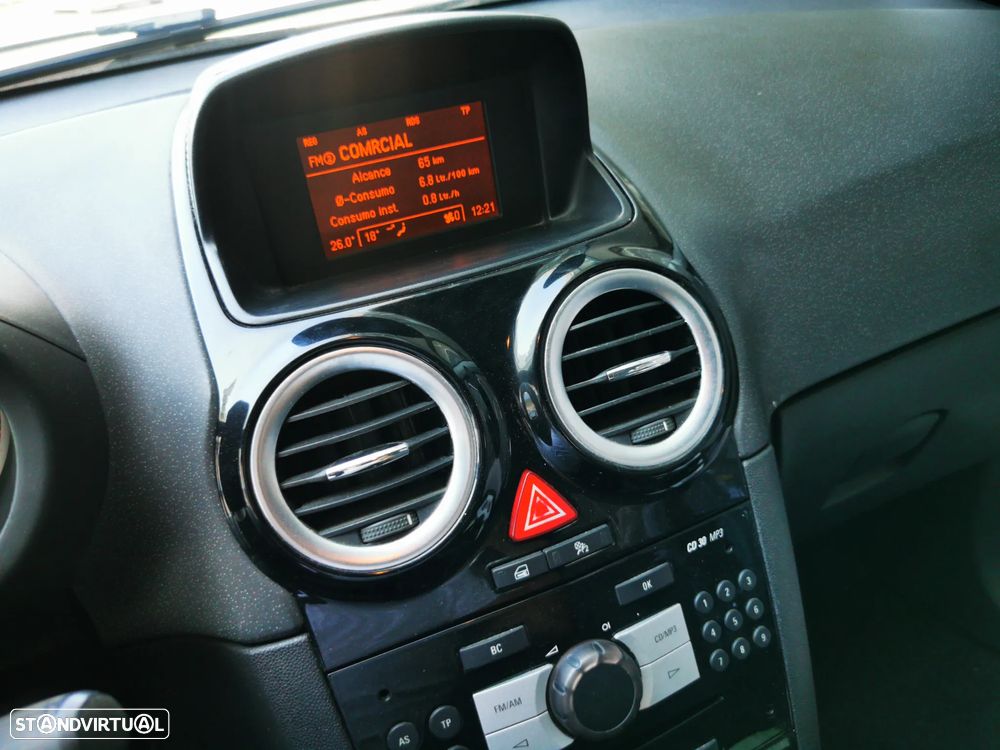 Opel Corsa 1.2 Cosmo - 21