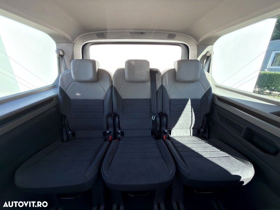 Volkswagen Multivan - 21