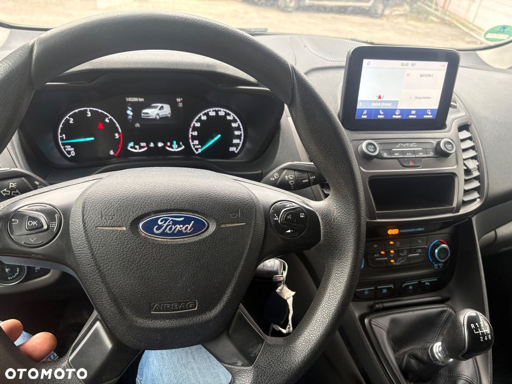 Ford Transit Connect - 30