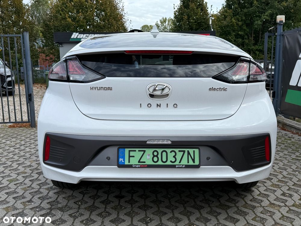 Hyundai IONIQ Electric Premium - 8