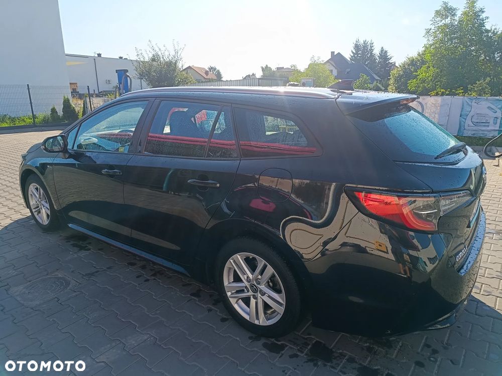Toyota Corolla 1.8 Hybrid GPF Comfort - 18