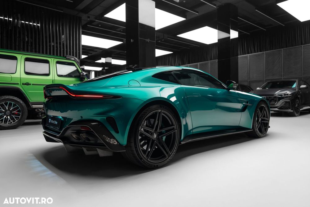 ASTON MARTIN V8 Vantage 2024 — imagine 10