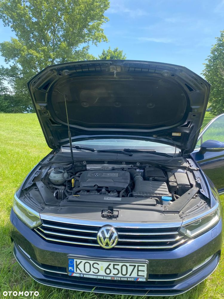 Volkswagen Passat 1.8 TSI BMT Comfortline - 16