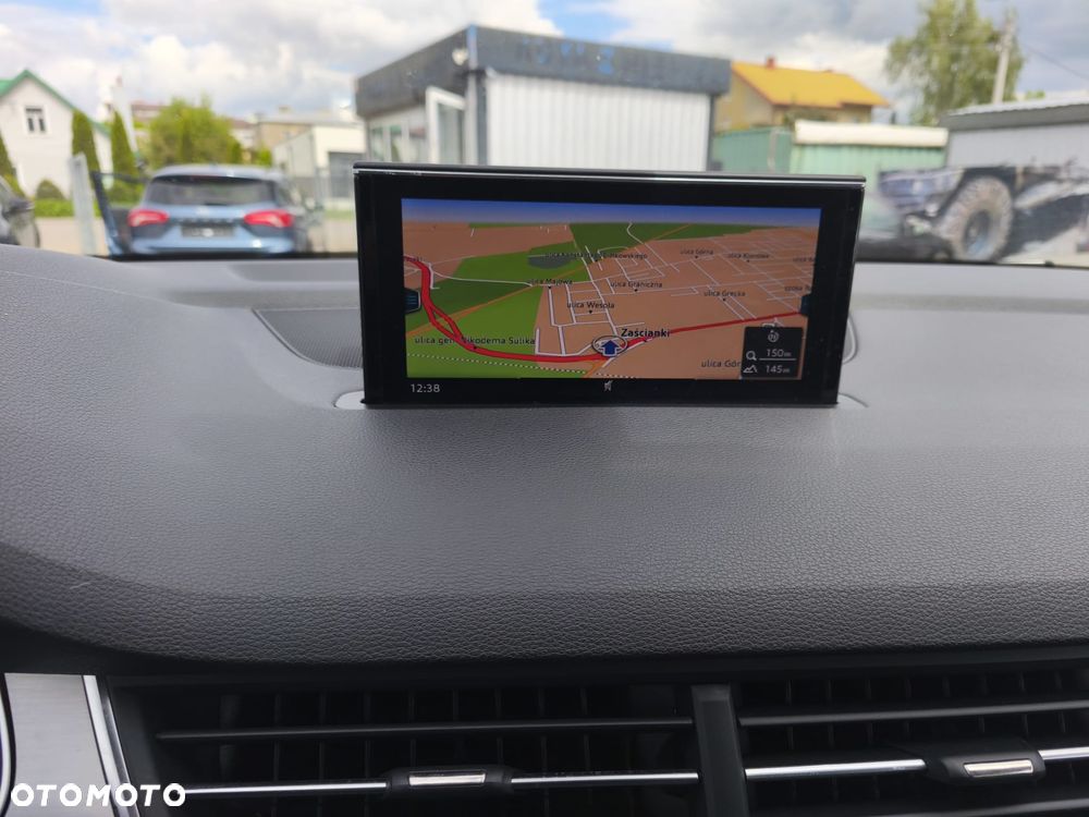 Audi Q7 3.0 TDI ultra Quattro Tiptronic - 29