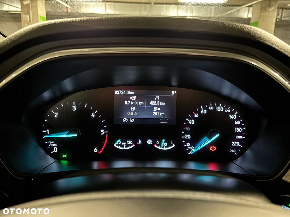 Ford Focus 2.0 EcoBlue Titanium - 16