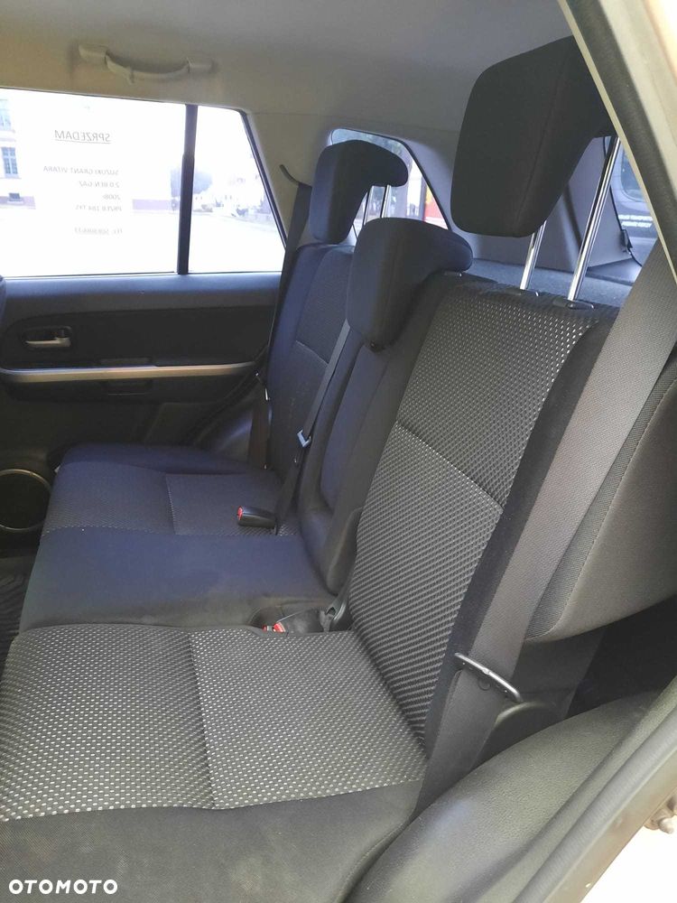 Suzuki Grand Vitara - 6