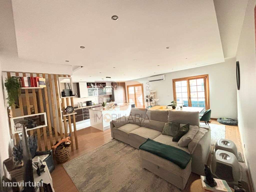 'Excelente' Apartamento T2 Moderno com Varanda ,Parqueamento Amadora - Grande imagem: 5/18