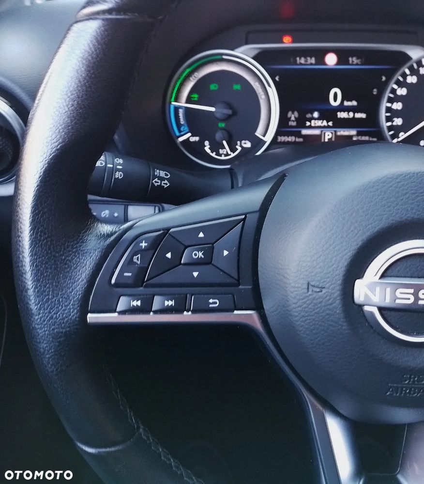 Nissan Juke 1.6 Hybrid Premiere Edition AMT - 14