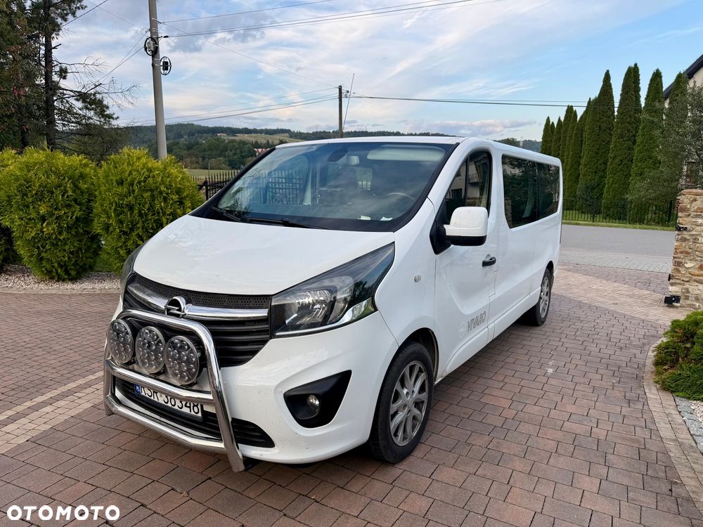 Opel Vivaro - 2