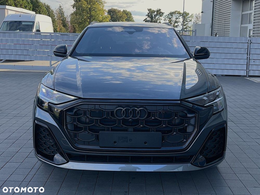 Audi Q8 - 10