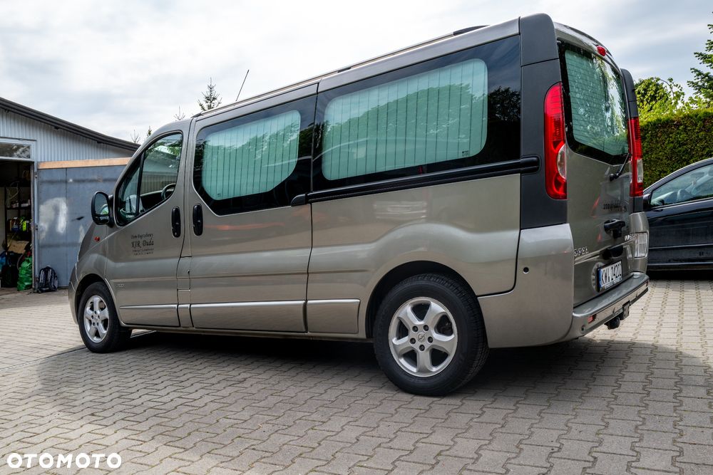 Opel Vivaro - 4