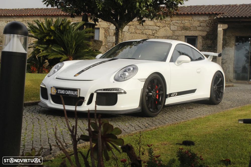 Porsche 911 Série F - 1