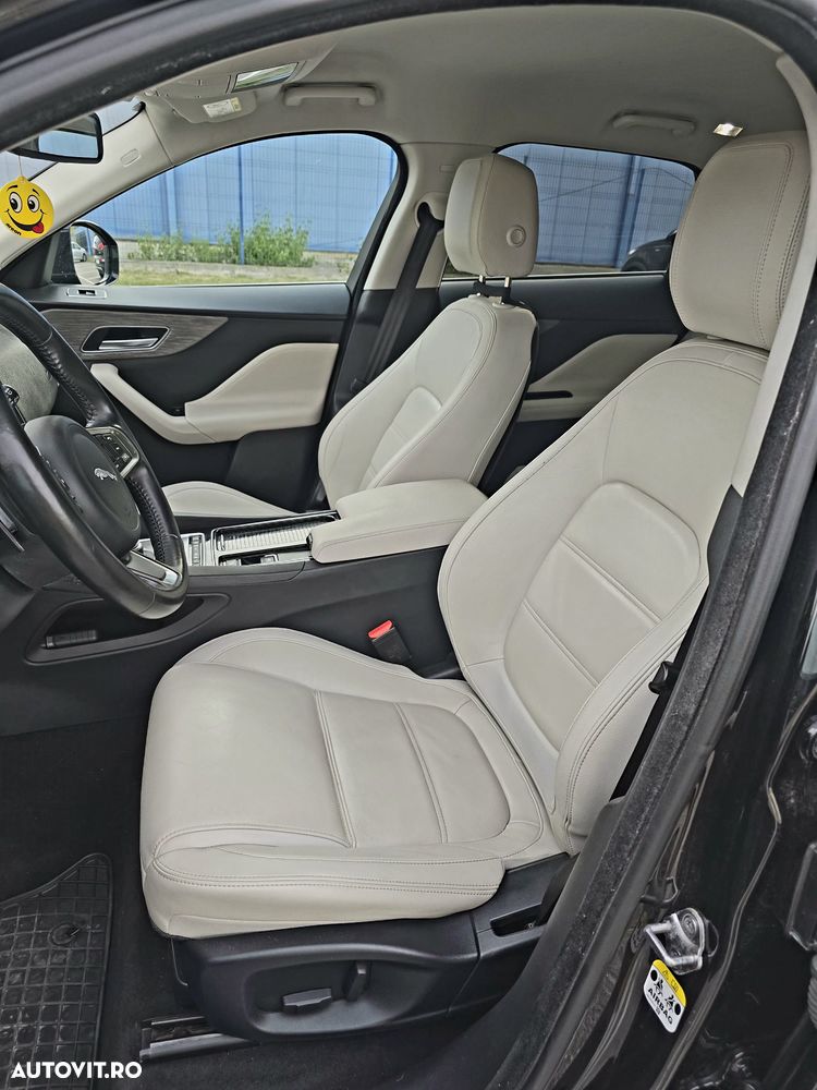 Jaguar F-Pace 20d RWD Prestige - 36