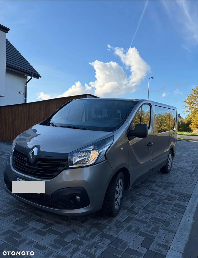 Renault Trafic - 1