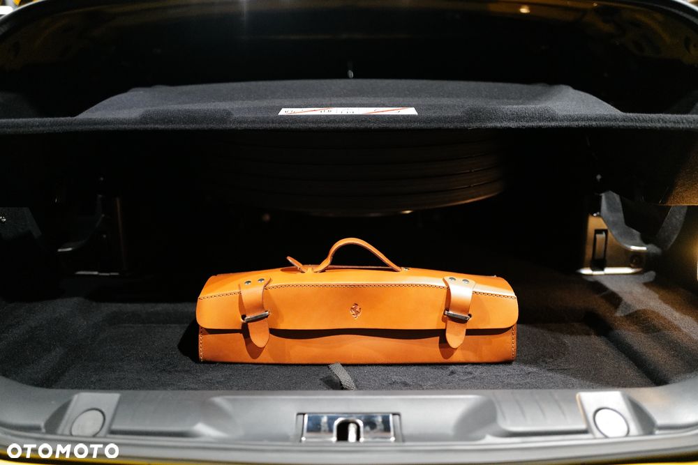 Ferrari California T - 18