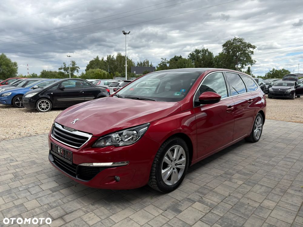 Peugeot 308 1.6 BlueHDi Allure S&S - 17